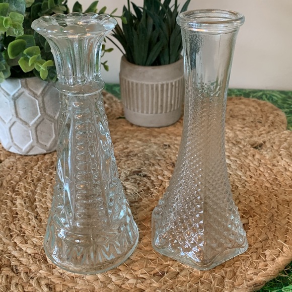 Vintage clear glass bud vase set, EUC - Picture 3 of 11